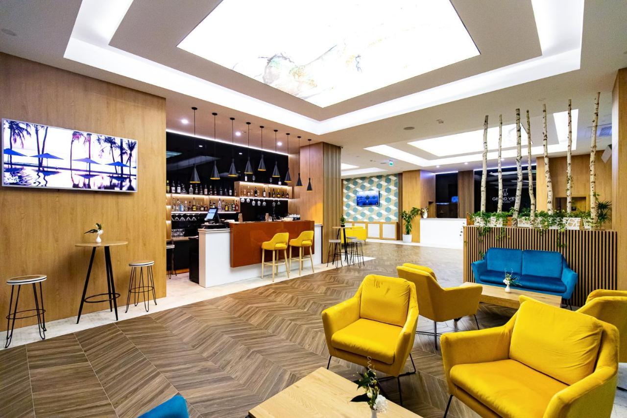 Grand View Hotel & Suites Copou 雅西 外观 照片
