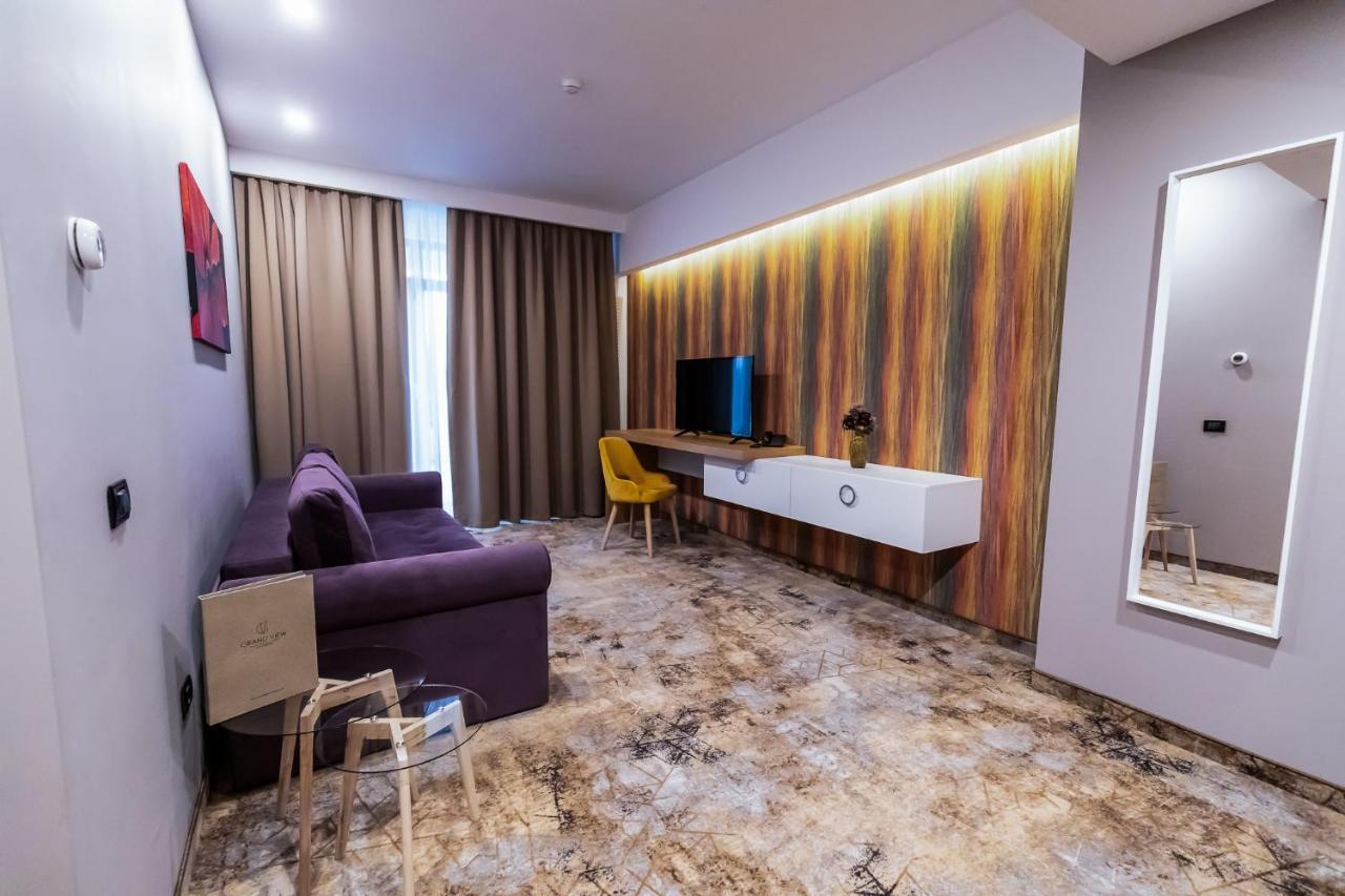 Grand View Hotel & Suites Copou 雅西 外观 照片