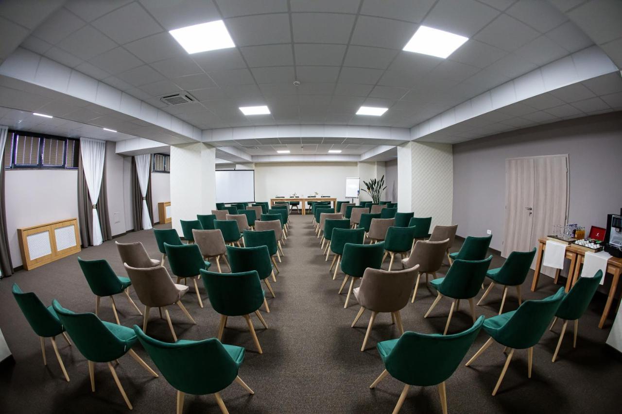 Grand View Hotel & Suites Copou 雅西 外观 照片